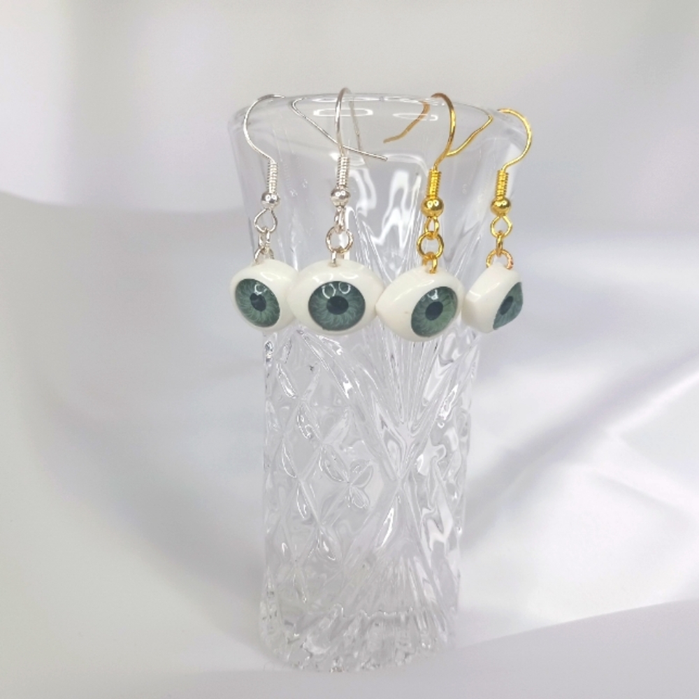 Grey Doll Eyeball Earrings.